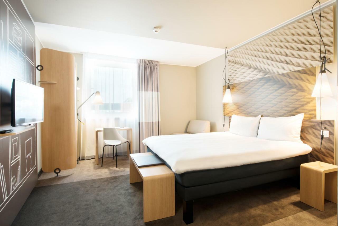 Ibis Gdansk Stare Miasto Exterior photo