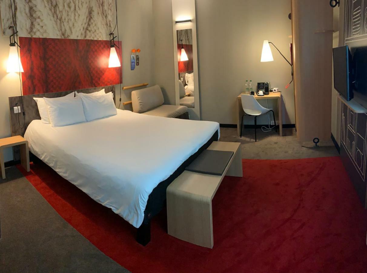 Ibis Gdansk Stare Miasto Exterior photo
